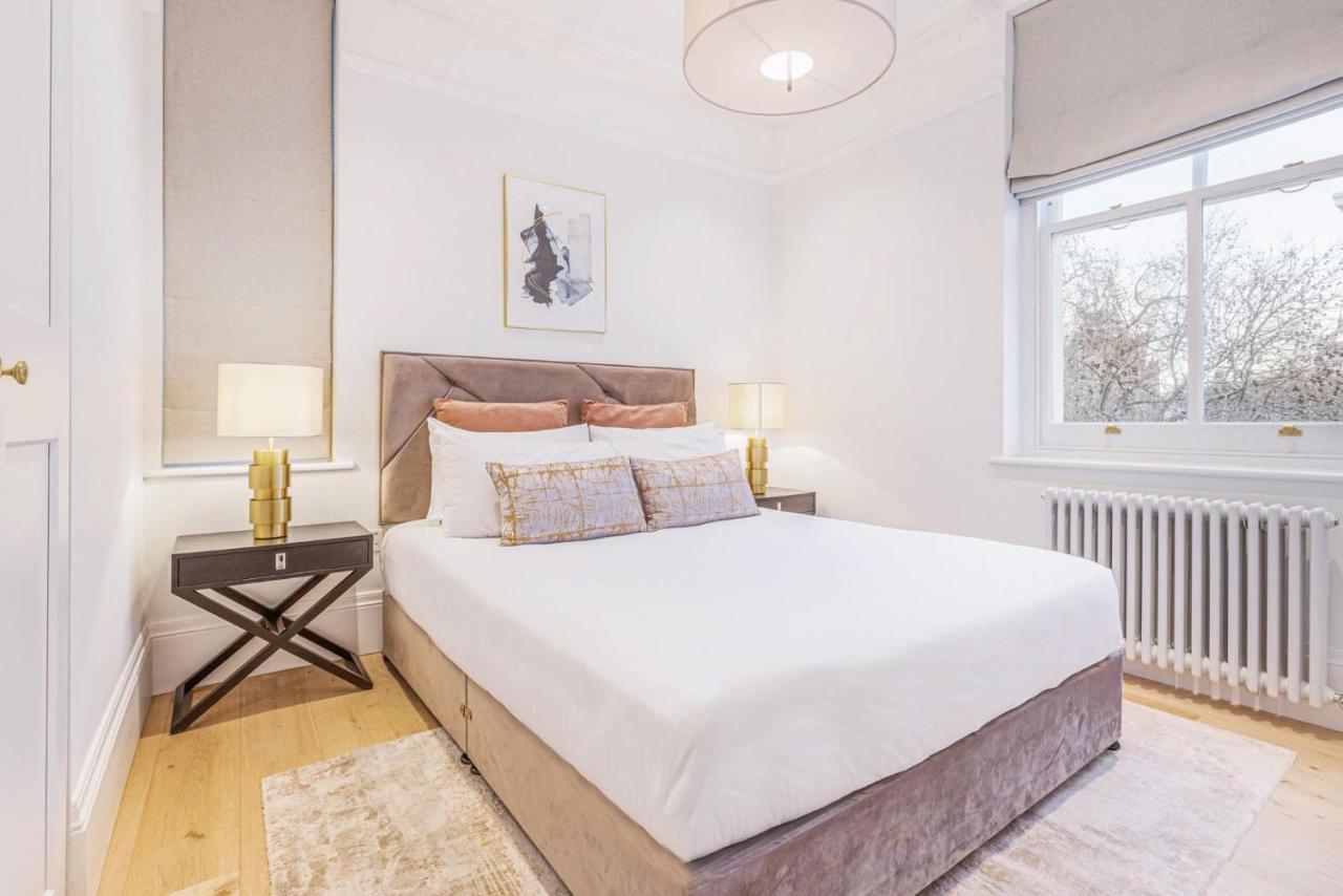 Royal Kensington In Cromwell Road Apartment London Exterior photo