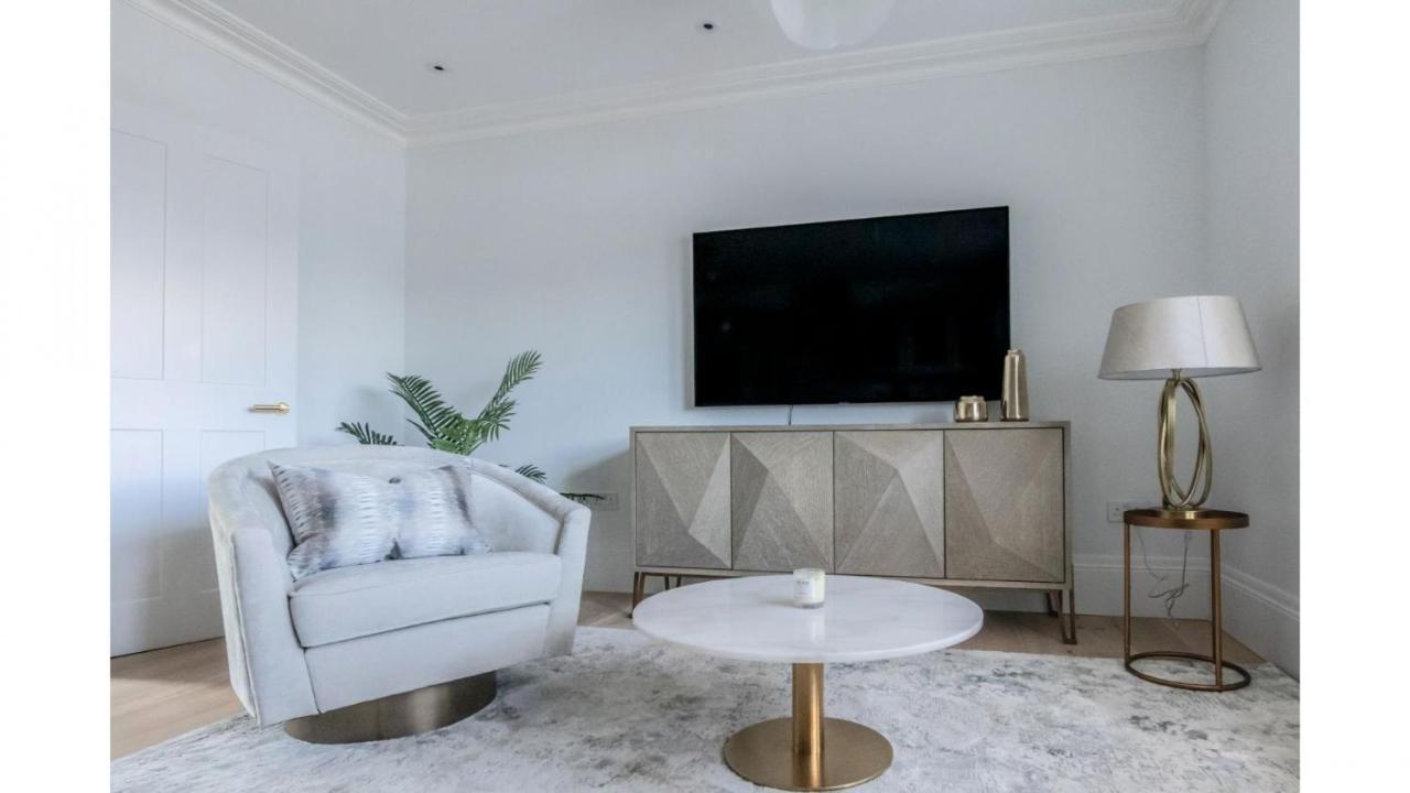 Royal Kensington In Cromwell Road Apartment London Exterior photo